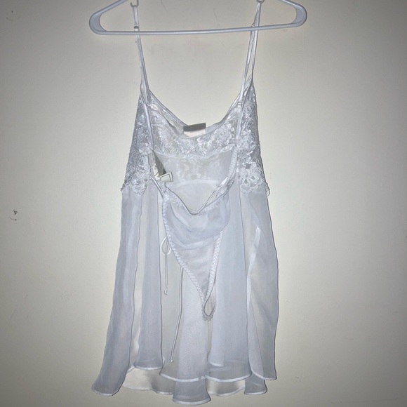 White Babydoll & Thong Set - Picture 3 of 7